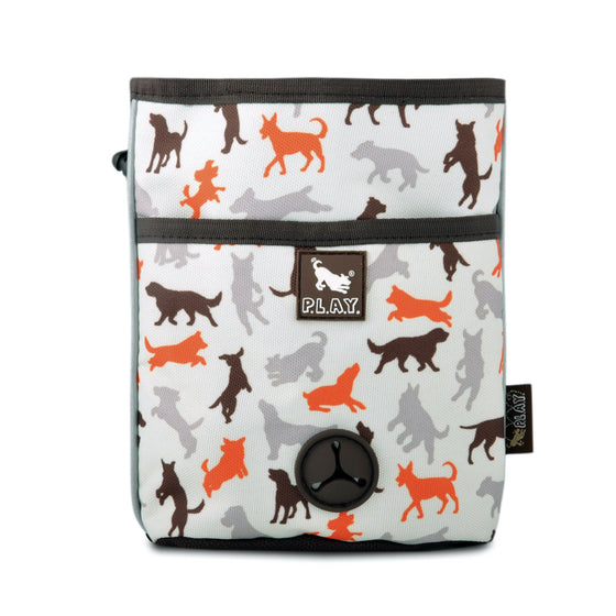 P.L.A.Y. Pet LifeStyle and You Vanilla Scout & About Deluxe Training Pouch. PLAY